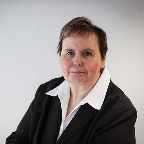 Portrait von Martina Werner, Personalmanagerin